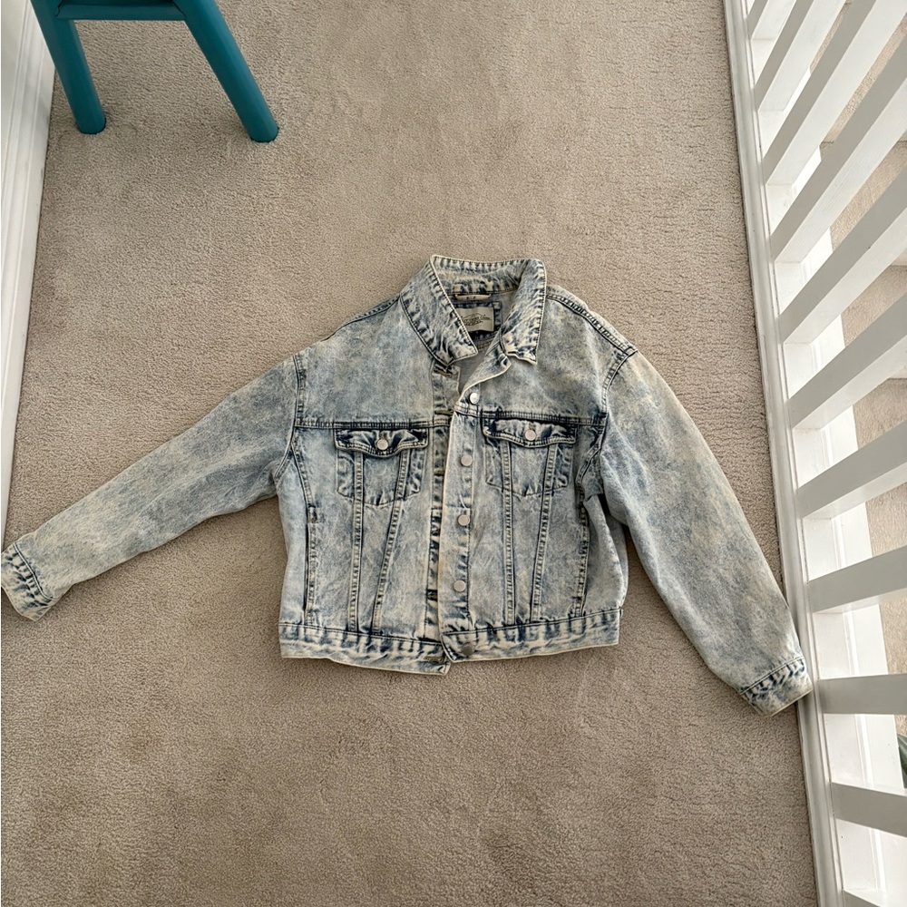 Women’s Denim Jacket